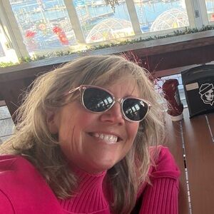 Meet your Posher, Tania